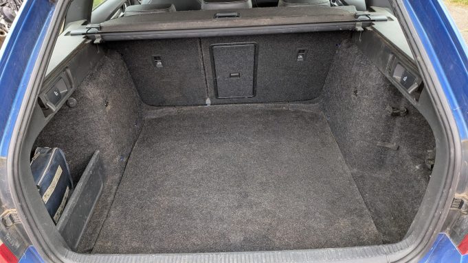 Skoda Octavia VRS Boot Deep Interior Cleaning Before Skoda Octavia VRS boot after deep interior cleaning and extraction