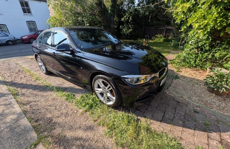 BMW car detailing St Neots Clean Nissan exterior after professional car valeting in St Neots.
